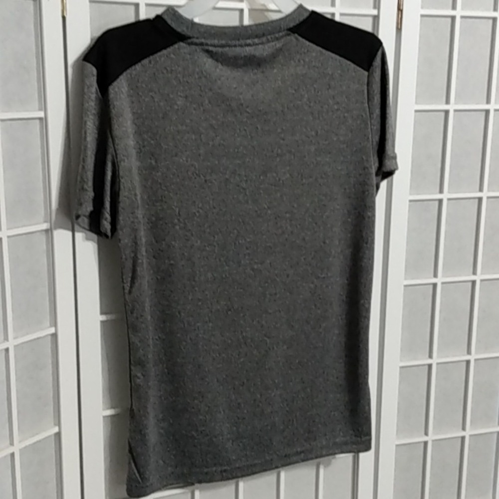 Hind Kids Boys Girls Gray Athletic T Shirt Short Sleeve Size M 10 12 Polyester - Picture 3 of 6